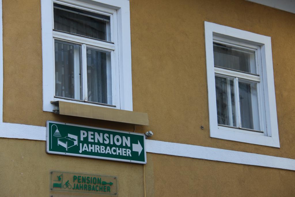 Pension Jahrbacher Leoben  Kültér fotó